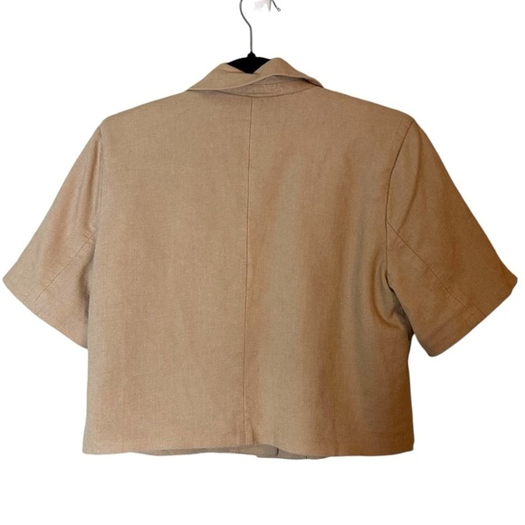 Abercrombie & Fitch Women's Cropped Short Sleeve Linen Blend Neutral Blazer- Med - Picture 8 of 13